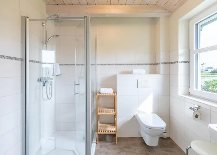 Semesterbostad Seerose *